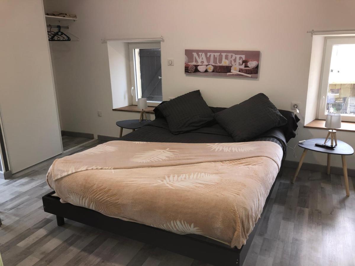 Gite Zen Pres Thermes De Jonzac Bois 외부 사진